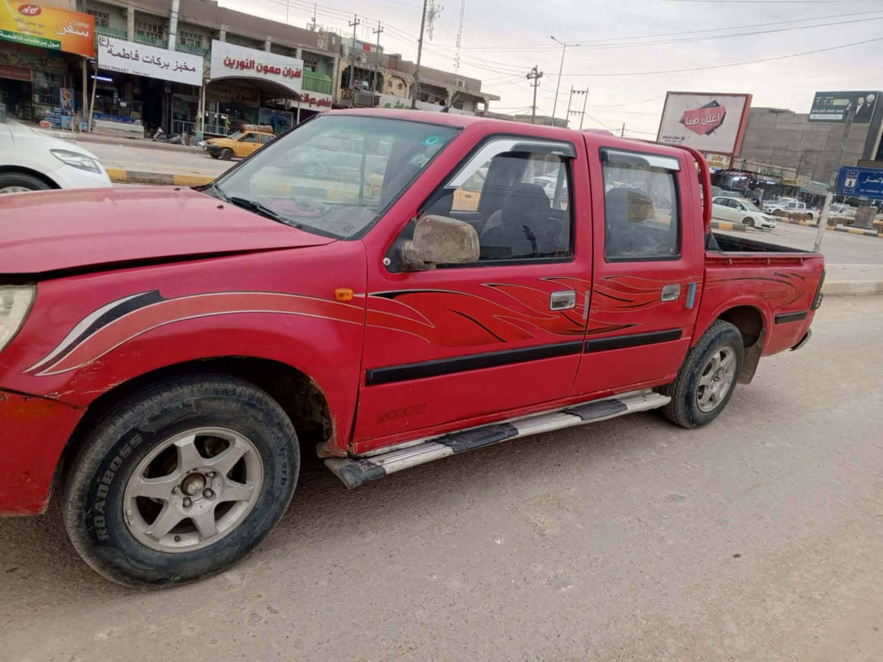 وبيكم فتون مكينتهة بيهة خيط بخار قليل كشرهة انضف من الصورة دواخلهة نضيفة رقم انكليزي سنوية لل ٣٠ سيارة خير من اللة سعرهة ب ٣٠ اوبيهةومجال الاستفسار ***********

