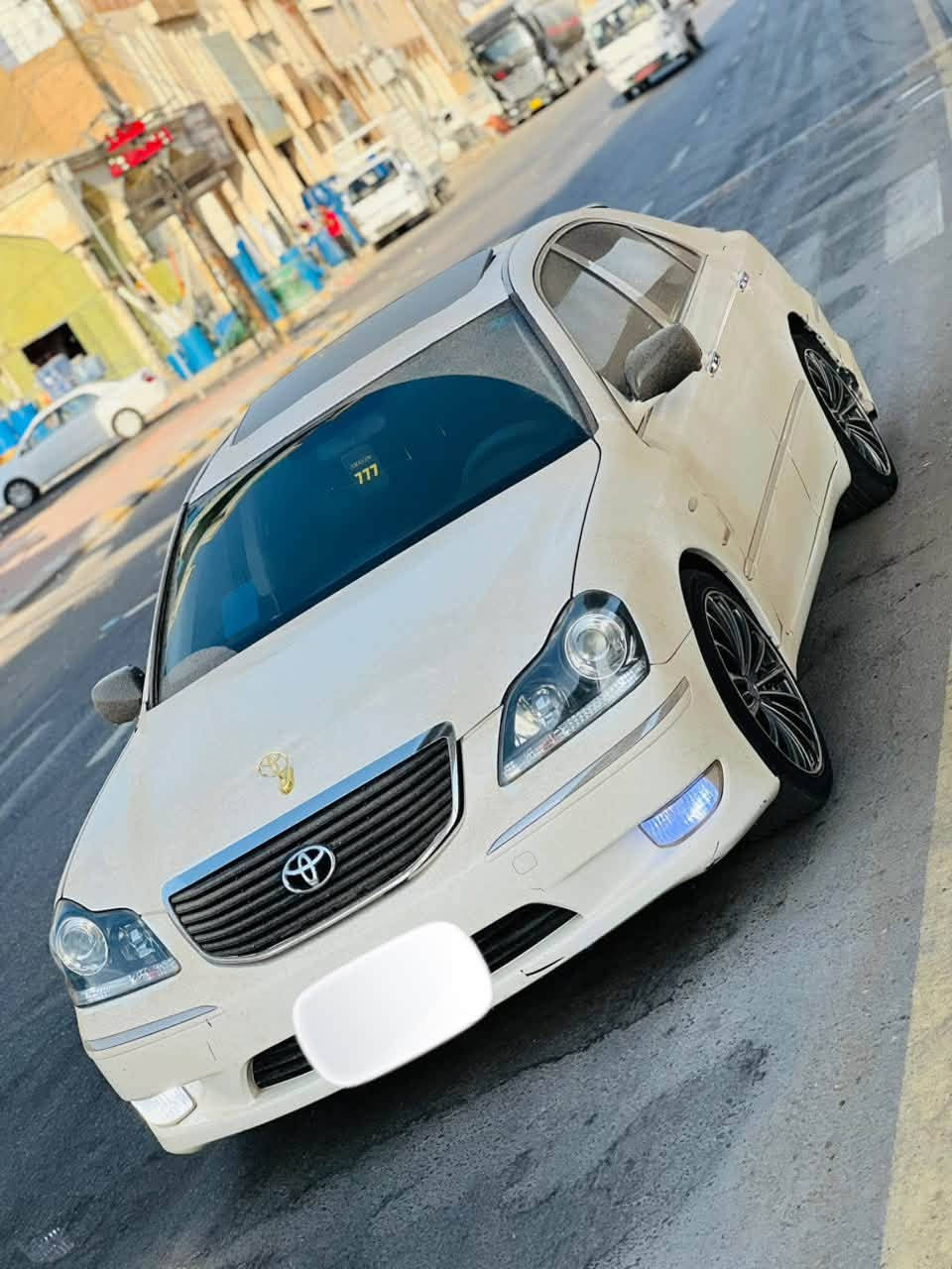 للبيع ماجسته
موديل 2005
السياره فول  فتحه 
6بصمات 
كصة تكم فقط
كير محرك شرط 
تخم تاير جديد 
كهربايات شرط 
ويل جديد 
لايت مكحل 
سياره طك كارتون 
تبريد شغال السياره جديده بل باكيت 
صدر جديد السياره جاهزه ماناقصها شي 
ترايها لسوريه 
السياره عايزها بس سايق 
السعر 49 وبيها مجال 
مكان السياره تكريت  
***********
