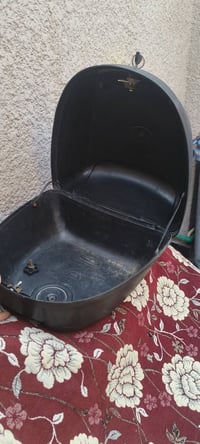 للبيع جنطه اصليه 35الف 07737437023