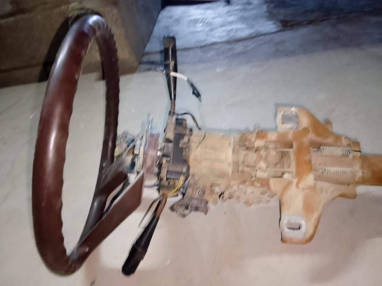 سكان كامل مال كروسيده سعره 50الف *********** مكان البصره زبير
