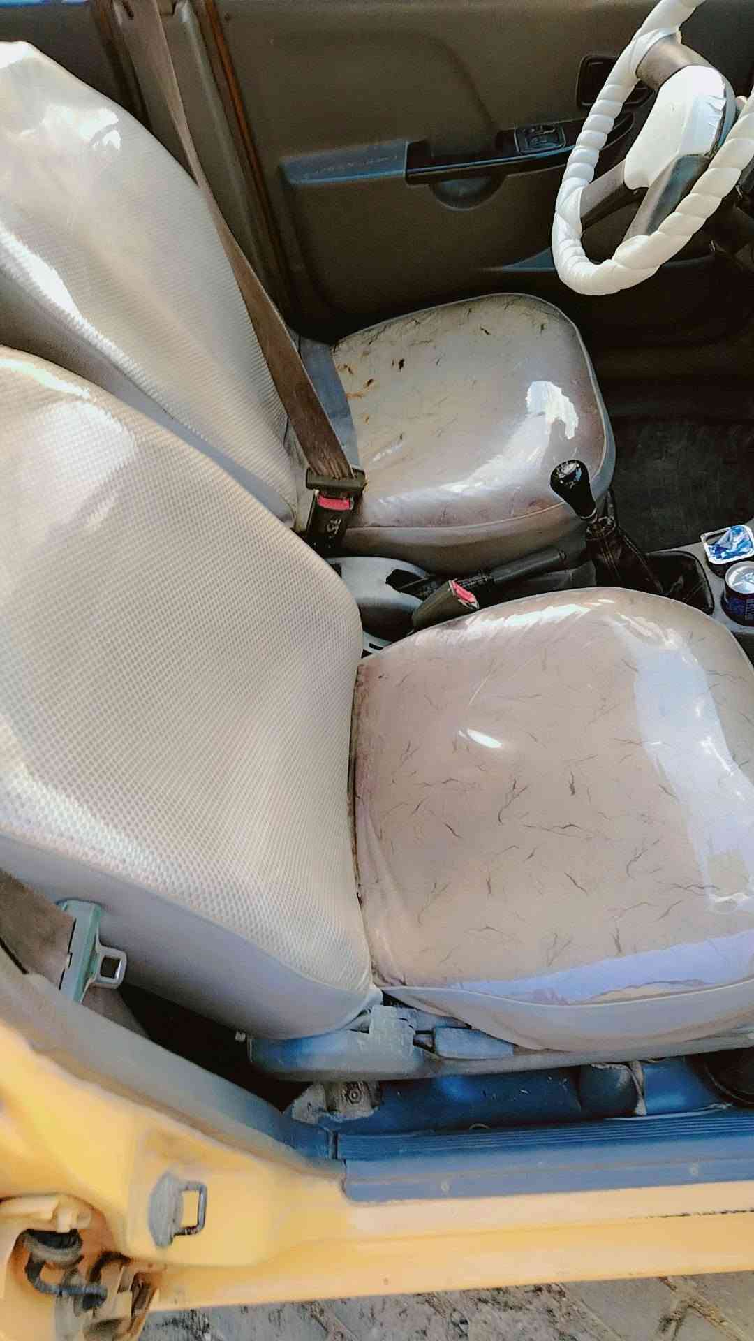 سلام عليكم
سايبا ٢٠١٣
رقم بغداد
بااسمي سنويه وهزه جديده اليوم
هيئه غرامات مصفره 
محرك كير خير من الله
تبريد شغال
غرفه مدوشمه 
السياره جاهزه كبل للشغل
السعر ٢٥ وبيها مجال قليل
العنوان بغداد حي الجهاد
***********

