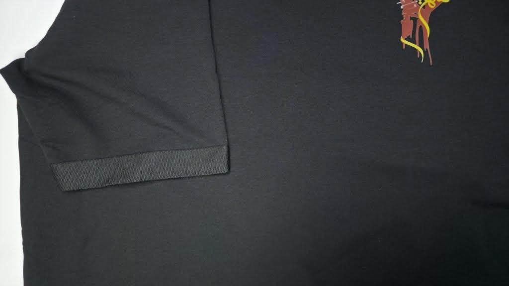 تيشيرت اسود • طباعة حسب الطلب • مقاسات L/XL/2XL/3XL