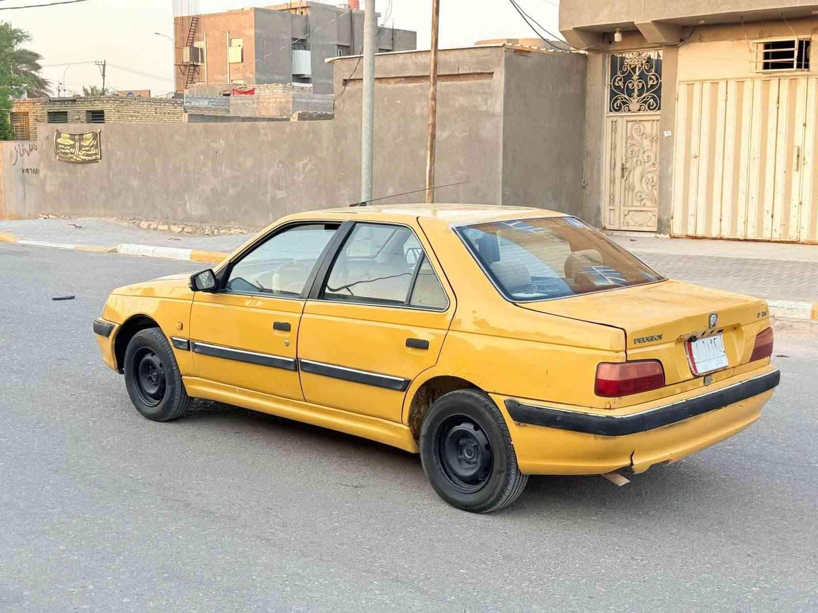 بيجو بارص 2011سياره جاهز كير مكينه حداديه تخم تاير رقم مثني بسمي سيارة بلاديه هيئه مصفره  جاهزه السعر 24وبيها مجال بسيط مكان سياره السماوه لاستفسار ***********
