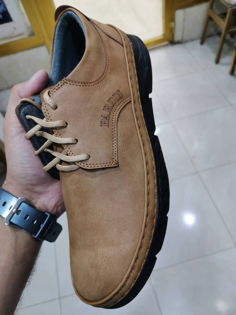 احذيه الشباب العشار حنا الشيخ سعر حذاء 15 الف ***********
