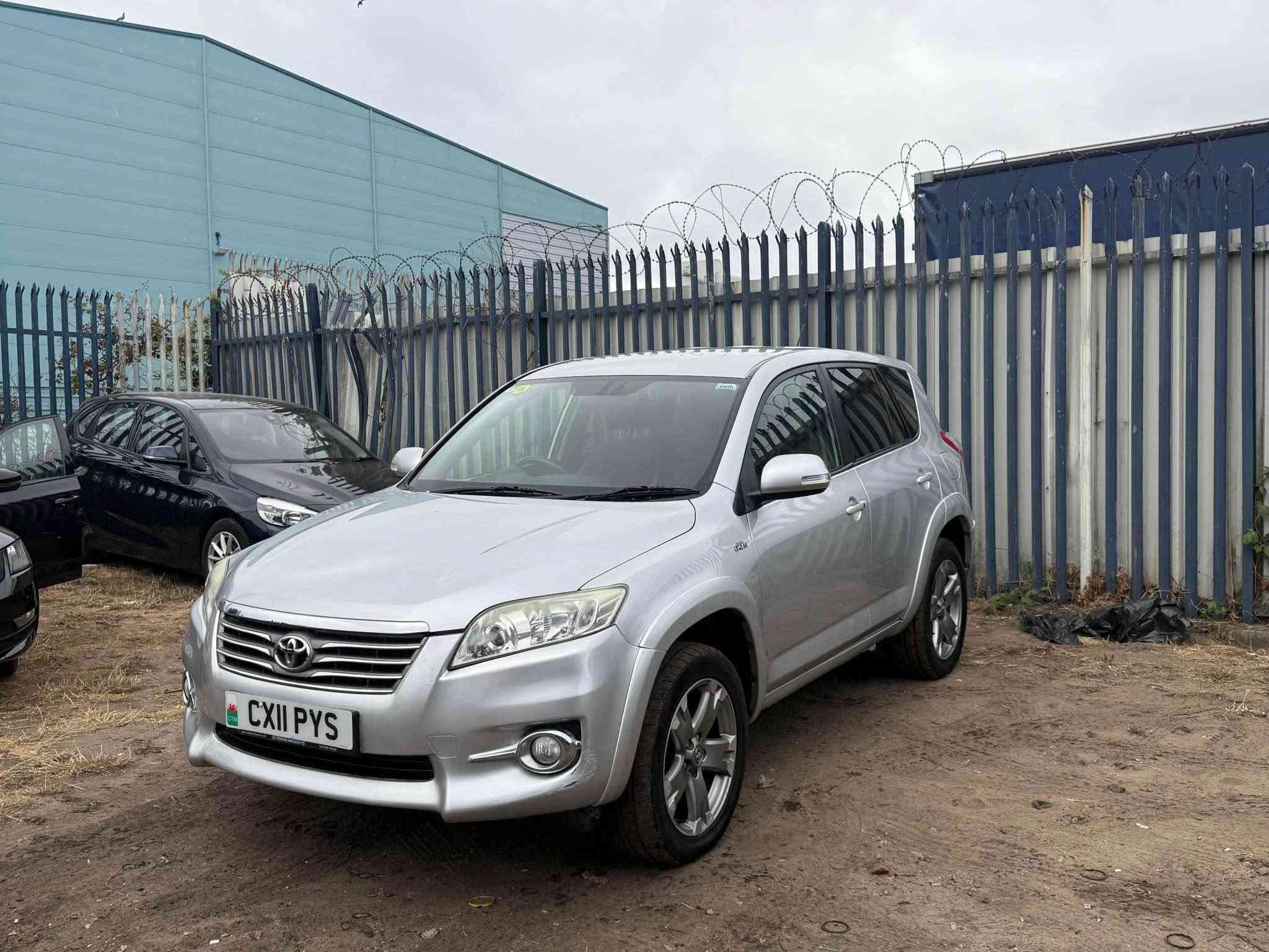2011TOYOTA RAV 4 2.2VVT-| XT-R 5DR AUTO
Model: RAV4 XTR 4x4 Automatic
Engine: 2.2 L diesel (ULEZ Compliant)
Transmission: Automatic
Mileage: 66k
Drive: 4-Wheel Drive
Recent Maintenance & Upgrades
Full service recently completed
All 4 new Michelin tyres fitted
New radiator installed
New battery
Expires: 17 Aug 2027 • 364 days
Climate-controlled air conditioning
Electric sunroof
Spacious interior and generous boot space
Smooth and reliable automatic gearbox
Condition
The car drives beautifully - smooth, quality Location Livrpool
***********
£3995 Liverpool, Merseyside
