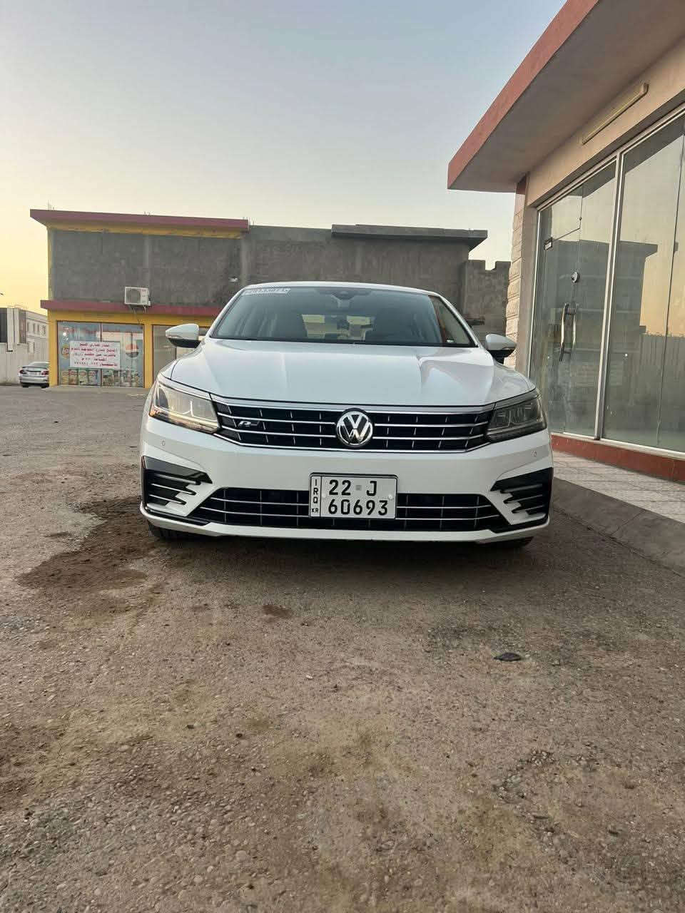 🔥 إعلان استثنائي للبيع 🔥
🚗 فولكس واجن باسات TSI-R-Line موديل 2019 (فول فول - نظيفة جداً ——- استيراد خاص 

📌 المواصفات والتفاصيل:

سيارة ماشي 97 ألف كم.

المحرك: 2000  توربو (قوة وأداء عالي).

الكفالة: كفالة عامة وشرط خالية تماماً من الصبغ الشخط تعديل البارد  ورصعات المكينة.

الرقم: أربيل (جاهزة - شرط تحويل -تاير- ودهن جديد ششرط ألف دينار ما تصرف عليها)

✨ الإضافات المميزة:

رياضي متكامل + لايت زنون أمامي + مواصفات TSI-R-Line معروف

حساسات أمامية وخلفية + تشغيل عن بعد

+كشنات تدفئنة

نظام صوتي راقي + بصمات شركة عدد 2.

رادارات نظام فتل وتحديد مسار.

داخلية أنيقة بلون ملكي مميز مع لمسات كاربون فايبر أصلية.

السيارة على وضع الشركة بالكامل

💰 السعر: (210$ بي مجال ) 

📍 مكان السيارة: كركوك

📞 للاتصال والاستفسار: *********** (يرحم والديك، إذا ما عجبك الإعلان أو السعر، صلي على النبي واترك كلمة طيبة، والخير لمن تصير من نصيبه)
