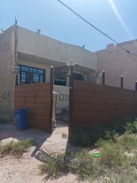 الطي نزال صالح مصطفى • مطبخ كبير • مرافق خارجيه