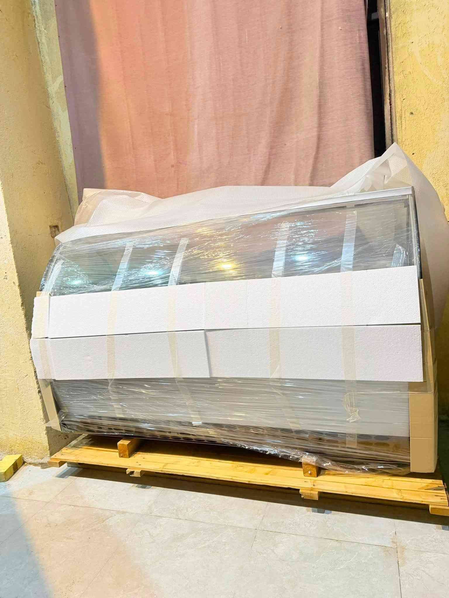 عارضه أوريون ايطاليا
جديد لؤك
220سم 
16بلانك كبير 24بلانك صغير 
سنكل فيز دبل كمبريسر 
من افضل الماركات في العالم 
ضمان سنه 

السعر والتفاصيل الاتصال على الرقم***********
الوتساب*********** 
العنوان البصره
