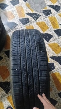 235/55/19 • زوج كومهو • نضافة ٩٠٪