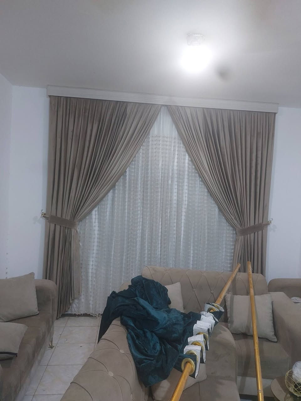 جانب من اعمالنا 
ظل للستائر 
العنوان قريه الغدير الأولى 
***********
النجف مدينتي @
مجمع مدينة السلام السكني 
مجمع الكلمة الطيبة
