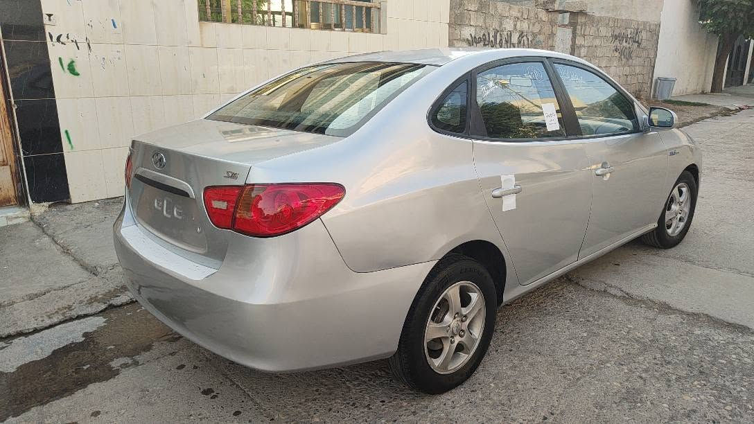 ئاڤانتی 2007  // ***********
بارکۆدی هەیە
کەڤەر و سەقف و سەرەدەبڵ و دەعمی بەشەرت ،،
سەیارەکە کامل مەسرەفە و زۆر جوانە

سعری   //  ٤٤ بێ معامەلە 
بۆ پەیوەندی  //   ***********
وتساپ و تیلگرام رانية, السليمانية

