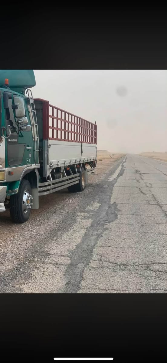 للبيع هينو طيره مديل ٢٠٠٠ رقم بصره بسمي مكانها سماوه جاهزه من كلشي طول ٦ وربع بلاد مكينه وكير وتخم تاير لااستفسار 
***********
