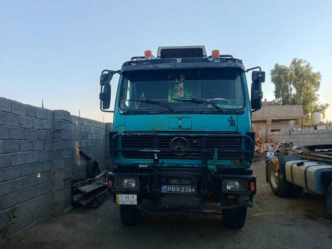 سلام عليكم للبيع البي موديل 75 مكينة 44 لا صرف ولا بخار مجموعة چي إف رباط عدل 24 گير برميل 160 دور 14 رقم نجف ألماني لل 2028 مرسومه قاطرة ومقطورة 3 لوحات تخم تاير 24 حدادية جديدة بدي علم جديد السعر الاستفسار ***********
