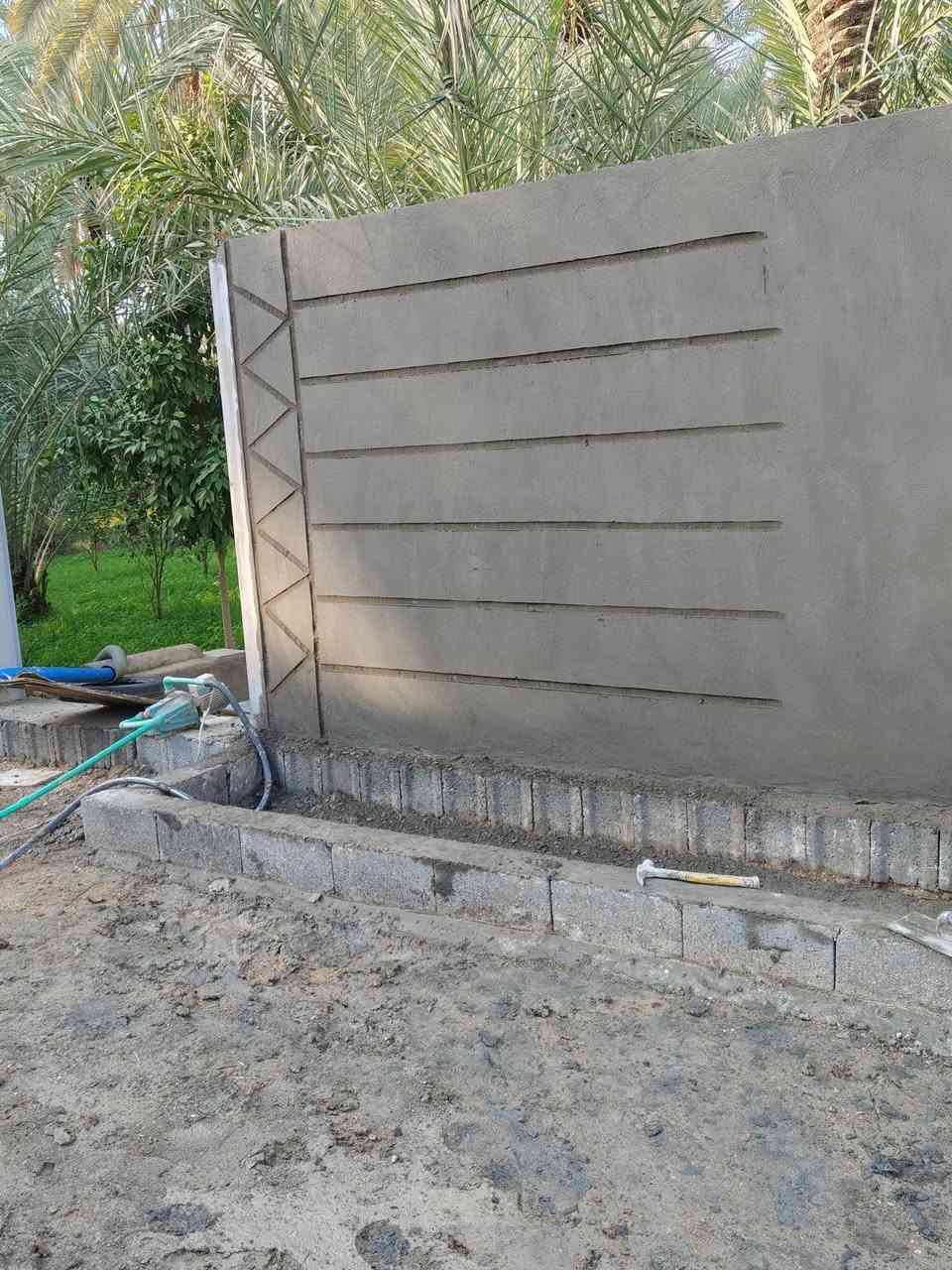 السلام عليكم خلفه لبخ اسمنت جص نثر سقل جراره تقطيع شغل حلو ونضيف متفرغ حاليا كربلاء طويريج هذا رقمي ***********
