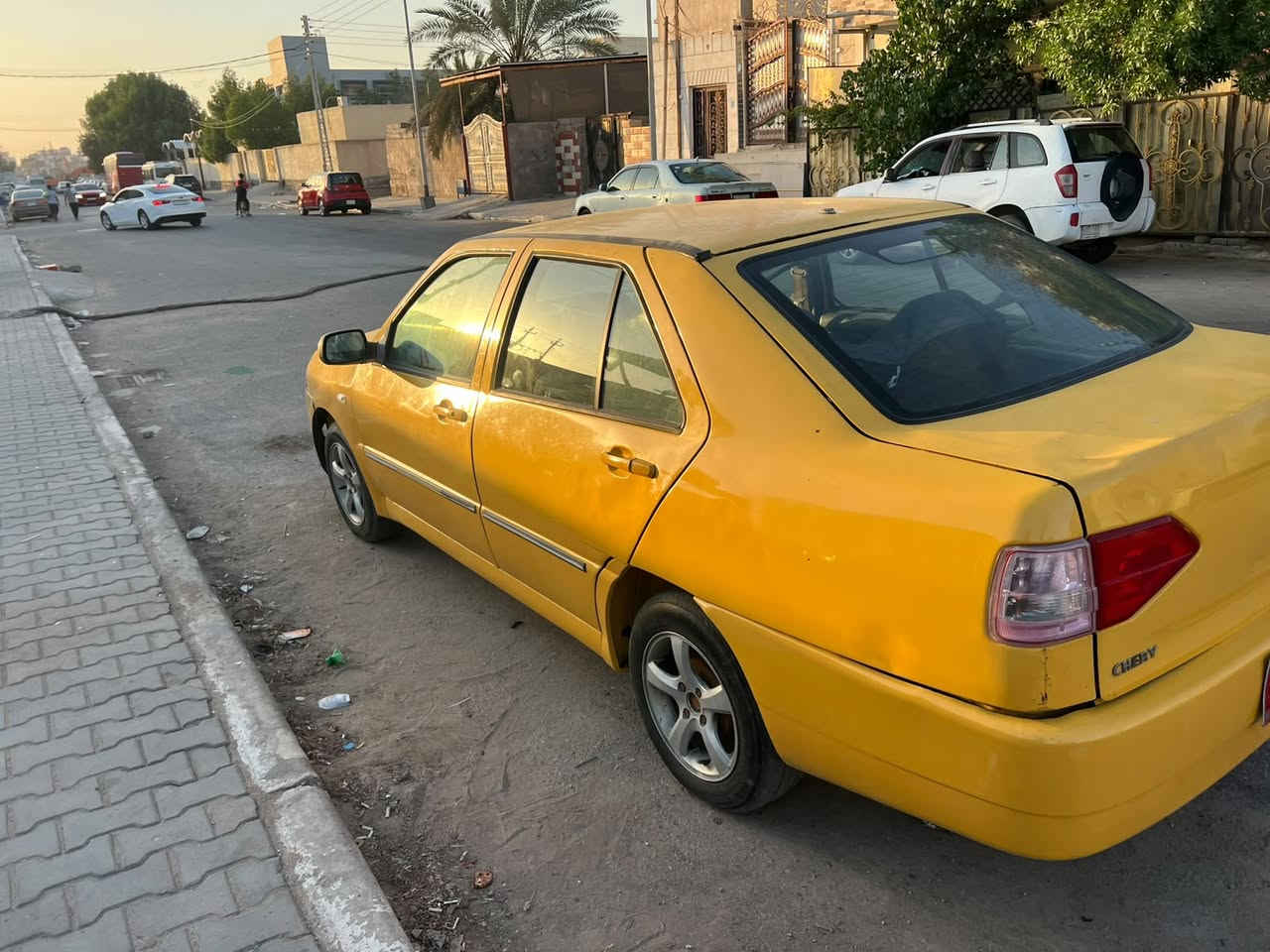 شيري كوين للبيع السيارة جاهزة وحلوة سنوية لل22 راعيها موجود ويحويل عليها غرامة 200 الف تنكص من الحساب والهيئة على المشتري السعر 27 ورقة وبيها مجال قليل محرك جديد هسه شاديه تبريد شغال والسيارة كلش ناعمه ***********
