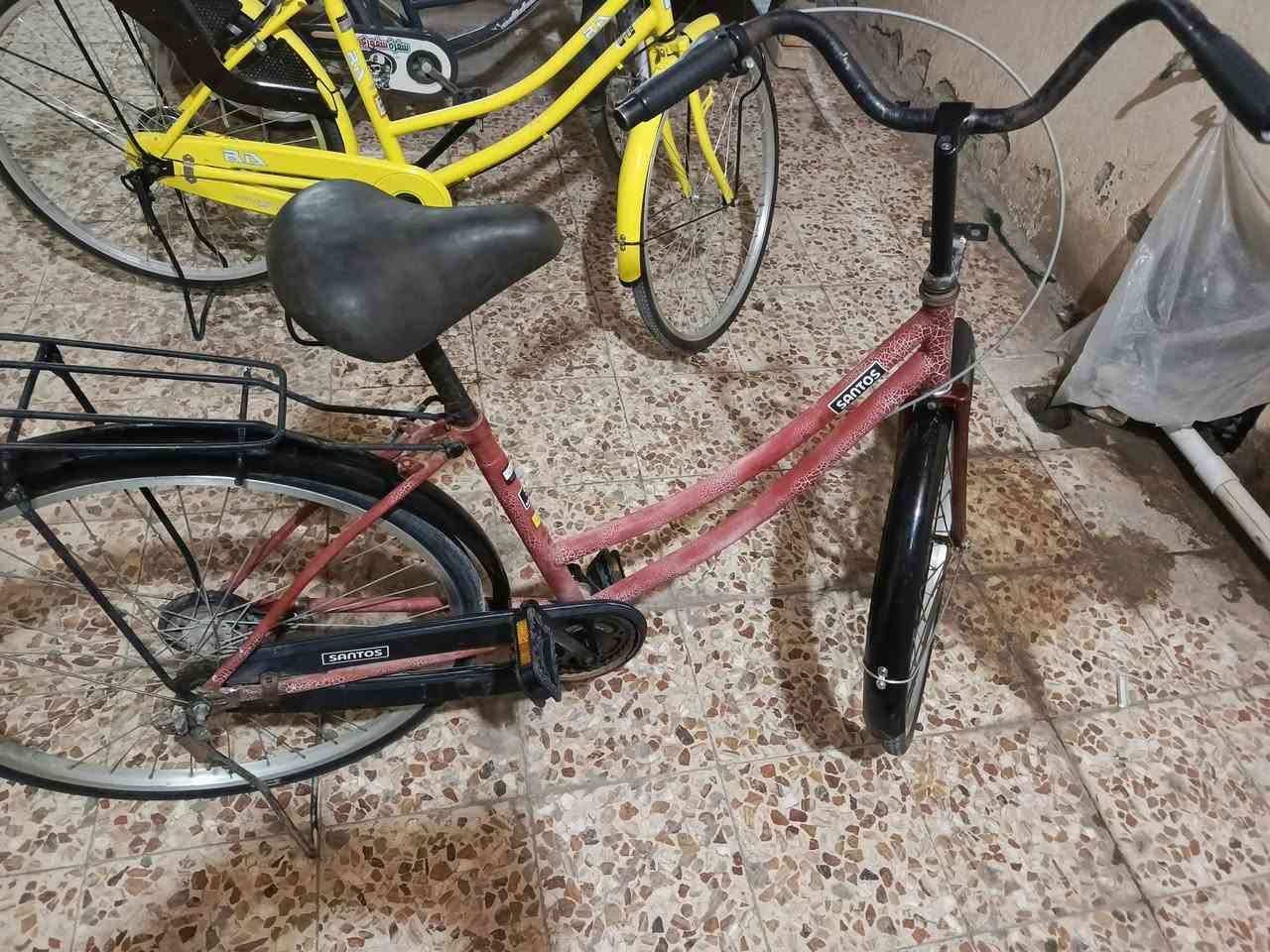 دراجة • للبيع