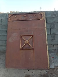 باب ثقيل • نضيف • خان بني سعد