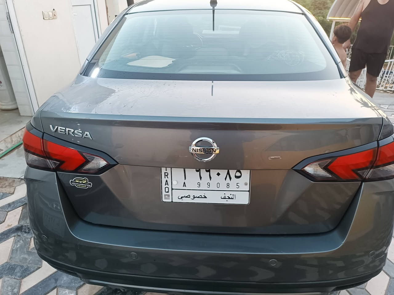 سلام عليكم نيسان فيرسا وكاله عامه  كبل بسمك   مديل ٢١  كير محرك مكفول محرك ١٨٠٠ رياضي تحكم ستيرن رادار وره وكدام   سياره فول مواصفات ماعده فتحه  تحكم تاير حداديه زينه نقصه بس كمبريسر. واكف بسبب الغاز  حادثه  جاملغ. وبنيد  مامبدلات.  مغلفهن فايبر كاربون جماليه  مكانهه نجف  سياره أحله من صور    سعر ٩٥ بيهه مجال.  ***********
