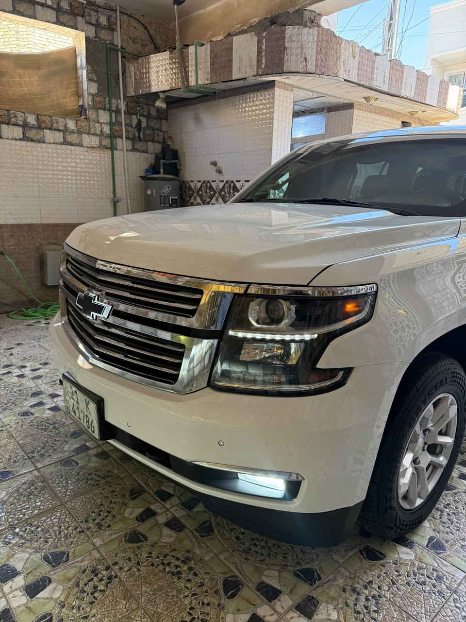السلام عليكم للبيع تاهو موديل 2018 خليجي وكاله المنصور كفاله عامه حتى دعاميات رقم بغداد بغداد بسمي شخصيآ موصفات LS  بصمه تشغيل  ستيرن كهرباء ماشيه 122 كم سياره جديده وجاهزه مابيه نقص مكان السياره ذي قار الشطره السعر 322 ورقه وبيه مجال قليل للاستفسار ***********
