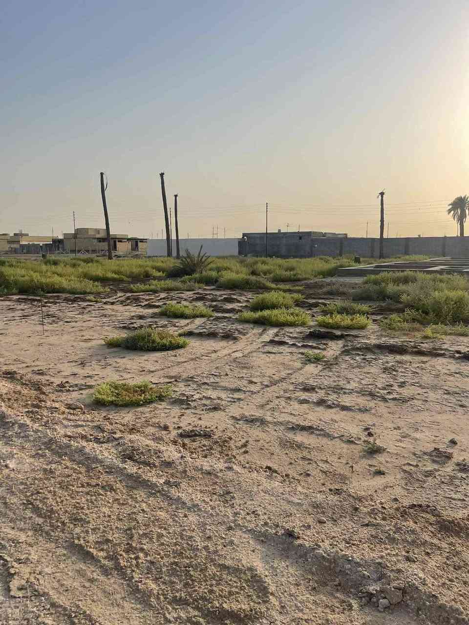 سلام عليكم
١٠٠٠ متر للبيع طابو أسهم ع شارعين الواجهه ٢٠ والنزال ٥٠ متوفر كافه الخدمات ماء وكهرباء وشوارع نظاميه 10 متر العنوان نهايه شارع السفينه خلف مدرسة الواثق للاستفسار التواصل ***********
