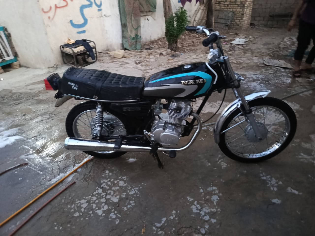 للبيع دراجه ***********
