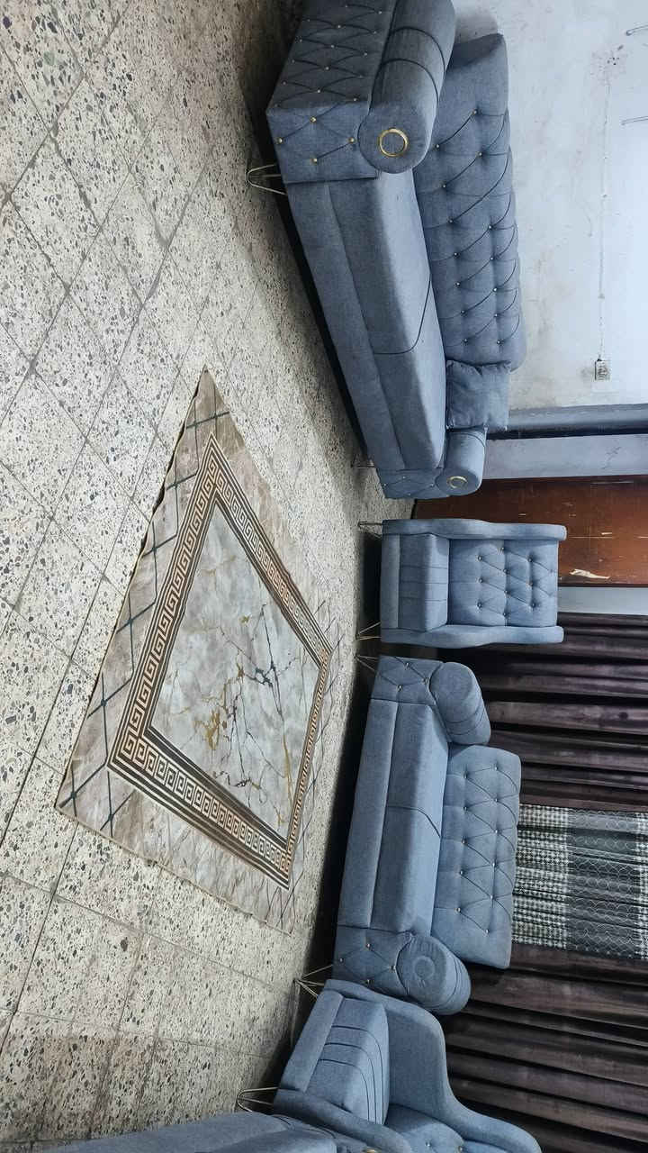 تخم 10 مقاعد اخو جديد اي ضرر مابي ثكيل ماينشال تكمه سعر 300 بي مجال مكان البياع *********** يوجد واتساب
