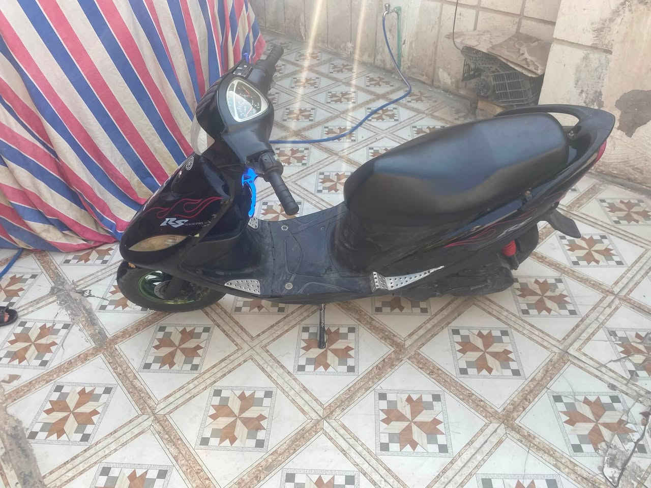دراجه ماكس عدله لللبيع دراجه بلاديه. بيه يدات او سلف او وياله رياضي
دراجه شغاله سلف او هندر كهربايات كله شغاله
بوشه 49 بلادي.  كيج سرعه كله شغال السعر475بيه مجال 
حك جيه مكان بغداد ابو غريب رقم ***********بي وتساب خابرني بيك خير تدلل
