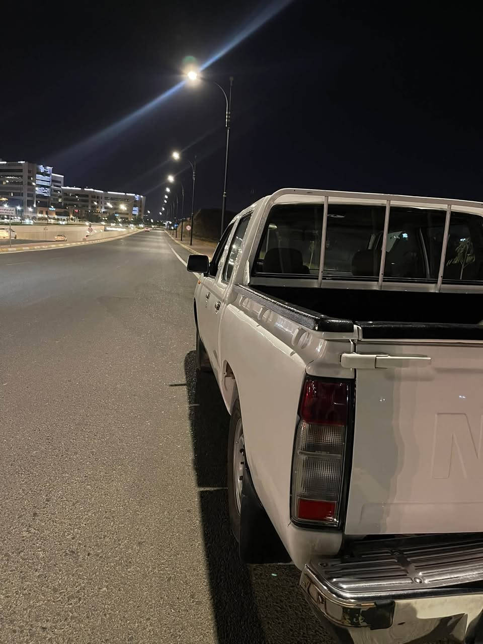 نيسان ٢٠٠٠ • ٢٠٠٨ • ماكينة شرط