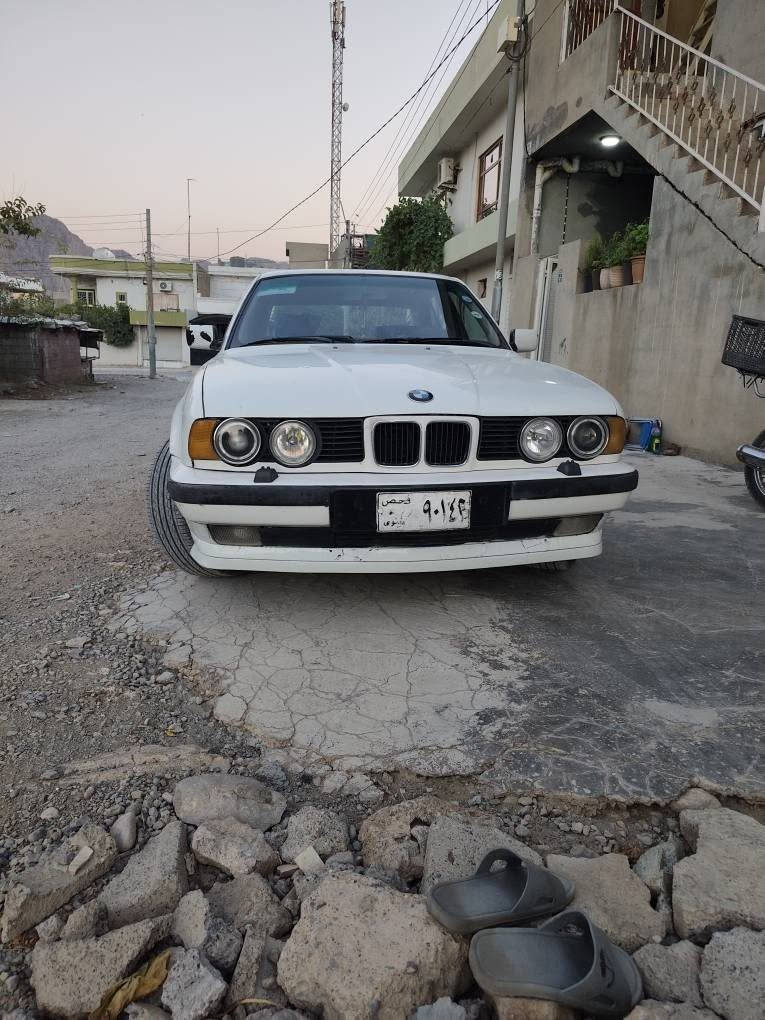 520BMWگێر عادی ئاڕم پلاستیک هەولێر تحویل پاکانەی کراوە گێڕ مەکینە تەقەو ڕەقە بەشەرت بێ بۆیاغ بێ ساردەکوتتەبرید چوارتایەی تازە لەژێردایە هەمو گیانی بەشەرت دەفرۆشم 
ژم *********** أربيل, العراق
