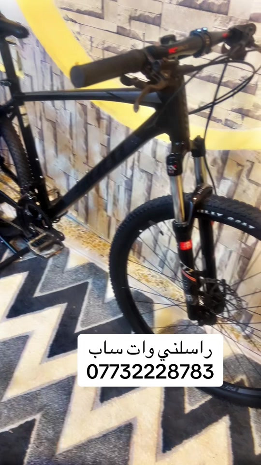 

نص مكتوب في الصور:
- راسلني واتساب ***********