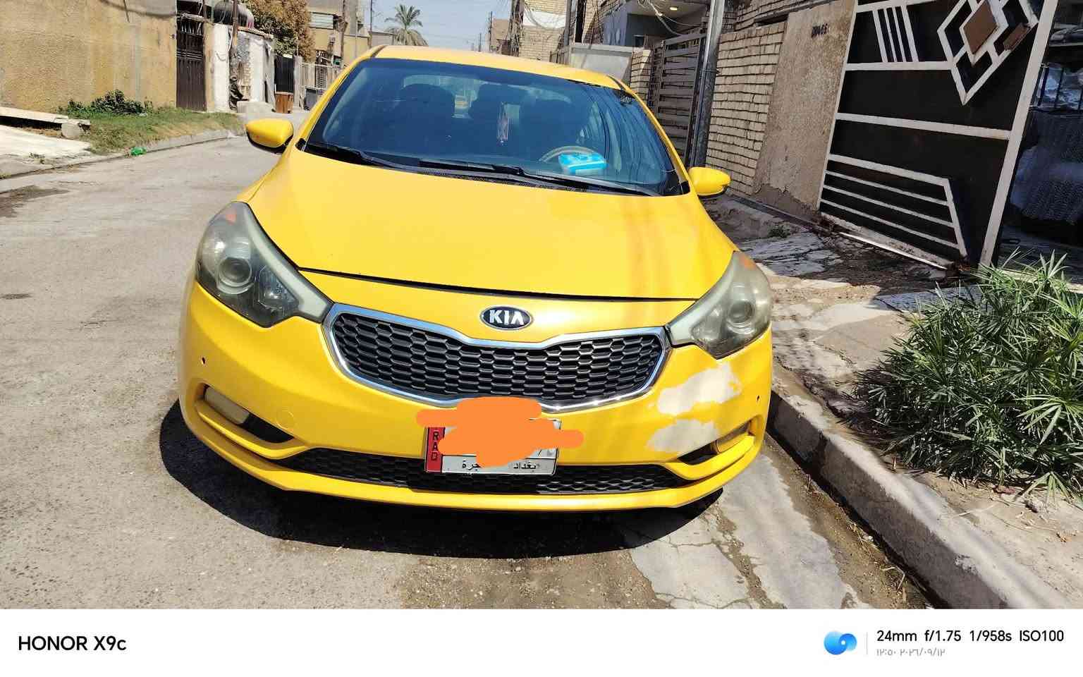 سلاَم عليكم  عندي سياره فورتي 2014 وارد اَمريكي بيها ضربه مثل ما موضح بلصوره ومعجنها ابو تكتك ضريها بغداد بأسمي هيئه مصفره سنويه ٢٠٢٧ بلشهر 4  عارظها 100 وبيها مجال
الرقم ***********
