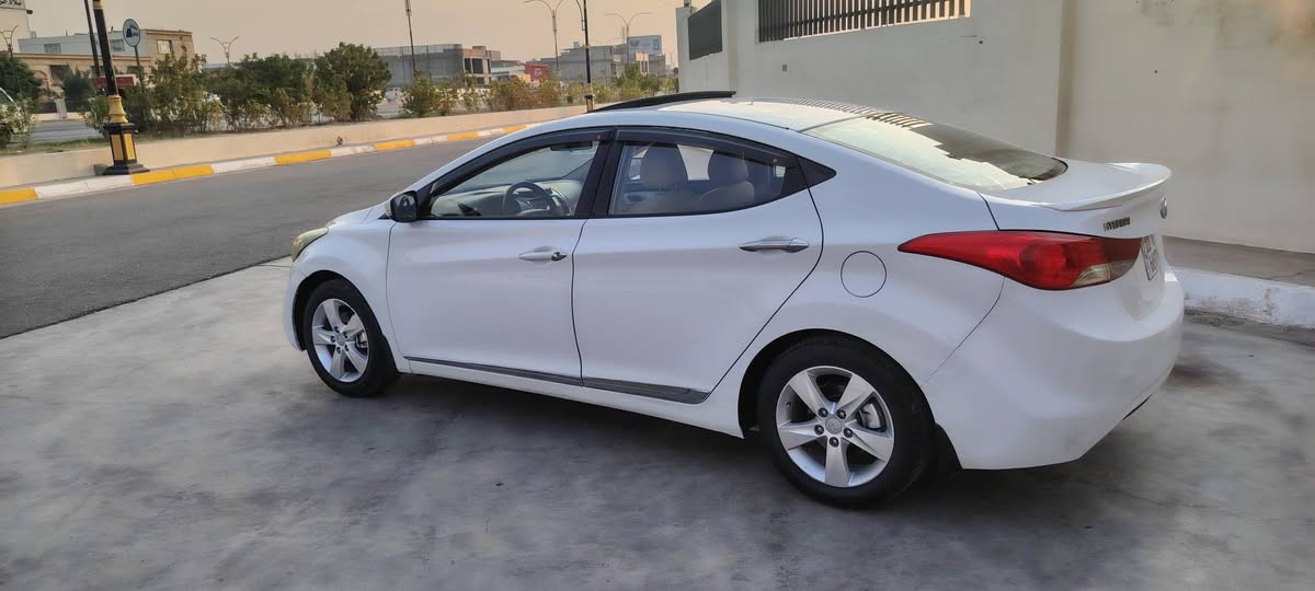 النترا موديل 2012 خليجي محرك 1800 دوش رقم بغداد الجديد مكفوله سونار موضح مع الصور السعر
107 $
*********** اتصال فقط
