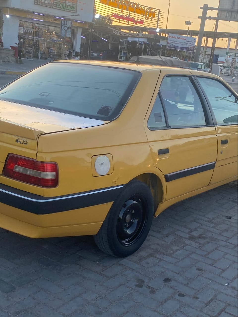 بيجو 405  موديل 2016 دشبول عالي كفاله كير ومكينه سنويه 2029 بيها طك بس جاملق ورجعته بارد سعرها 29 بيها مجال السياره ما ناقصه شي مكاني البصره *********** البصرة, العراق
