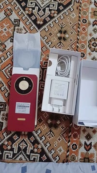 مستعمل قليل • لزقة شاشه • نضيف ١٠٠٪