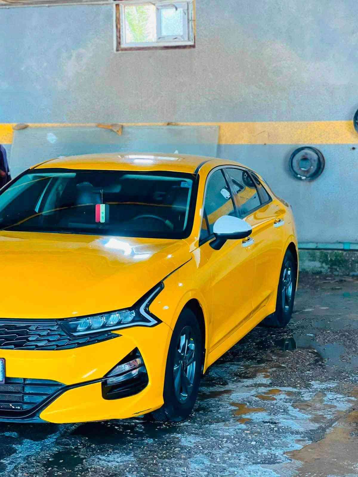 السلام عليكم كي فايف وارد كوري غاز بلاد موديل 22فول عده الفتحه رقم بابل جاهزه من كلشي حداديه تخم تاير تبريد  كير مكينه على الفحص بيه فتح برغي واحد بلجنطه حسب السونار وشخط بلجملخ الخلفي خطه سماوه كربلاء مصفره ماعليه ربع استفسار اكثر //رقم الهاتف ***********
