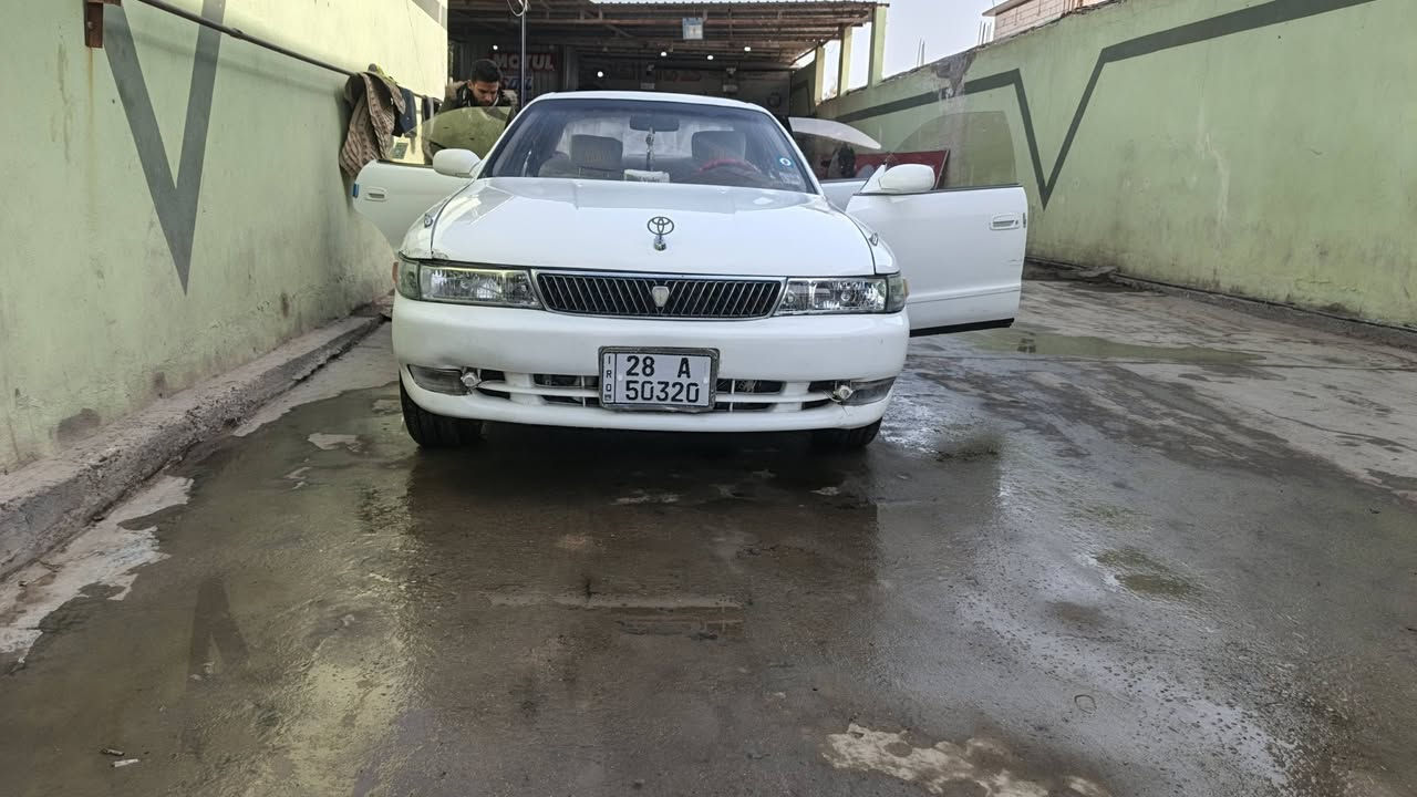 سلام عليكم شيزر 93للبيع
رقم نجف دولي بسمي 
مكينه 2500
مكينه وكير مكفولات 

تبريد شغال ثلج
بيها ضربه بصيطه بالجاملق جهه السايق امامي 
وبيها دحجه مال ستوته بالباب خلف السايق 
باتري جديد سلف جديد 
والشراي بخدمته مكانها بالنجف 
كل التفاصيل ذاكرها 
وحتى السعر 46وبخدمته الشراي 
خاص او ع الرقم ***********

