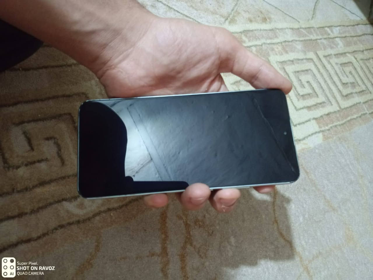 شاومي 13T برو ذاكره 256 عشوائيه 24 معالج داينمستي 8300 الترا يعني ب الالعاب 120 فريم ثابت شاشه 144 هيرتز بطاريه 5800 جهاز حلو مكفول من الفتح فقط فطر ب الظهر ومماثر ابد ع الجهاز بگفر كلشي يضيع جهاز دبل شريحه سعره 250 قفل قفل رقمي *********** مكاني ناصريه شارع ٣٠

نص مكتوب في الصور:
- Super Pixel.
- SHOT ON RAVOZ
- AI QUAD CAMERA