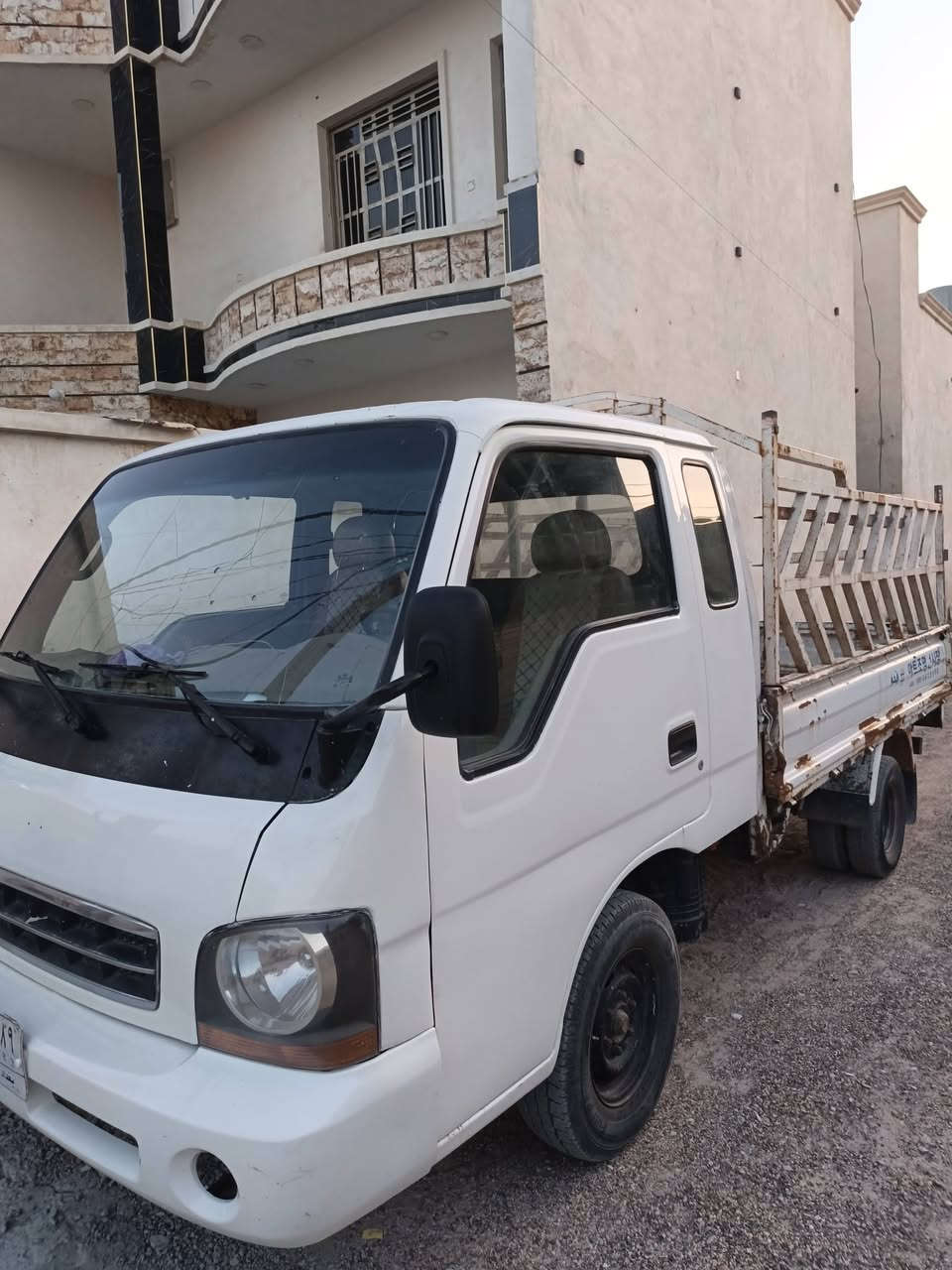 سلام عليكم كيافونتيرا موديل 2002 أم حاكيه رقم بغداد تحويل مباشر مكان فلوجه ***********
