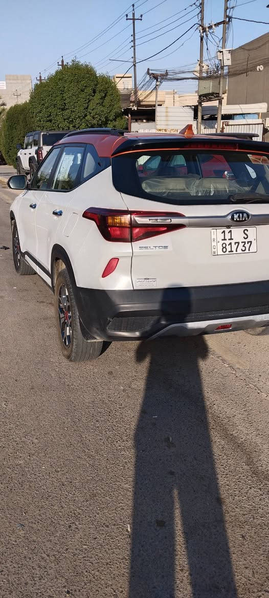 كيا سليتوز للبيع خليجي موديل ٢٠٢١
اتعرضت لحادث سقوط طابوق 
سياره جاهزة مابيه اي شيء
مكينه وكير وتبريد وصدر شرط
بسمي هزه جديد سعره ١٠٥
مكاني بغداد الغزالية 
للاستفسار ***********
