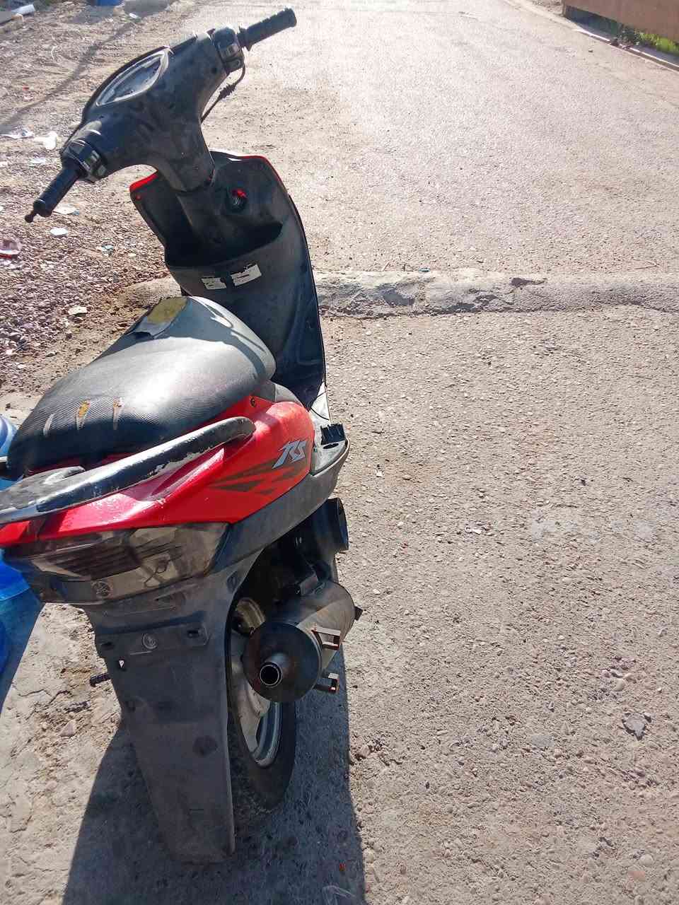 ماكس عدله
مكينه خرسه شلعه معدل 
كفرات ختم واحد
تايرات بريكات جدد
لايت زنون
السعر 400 
مكان الشعب ***********
