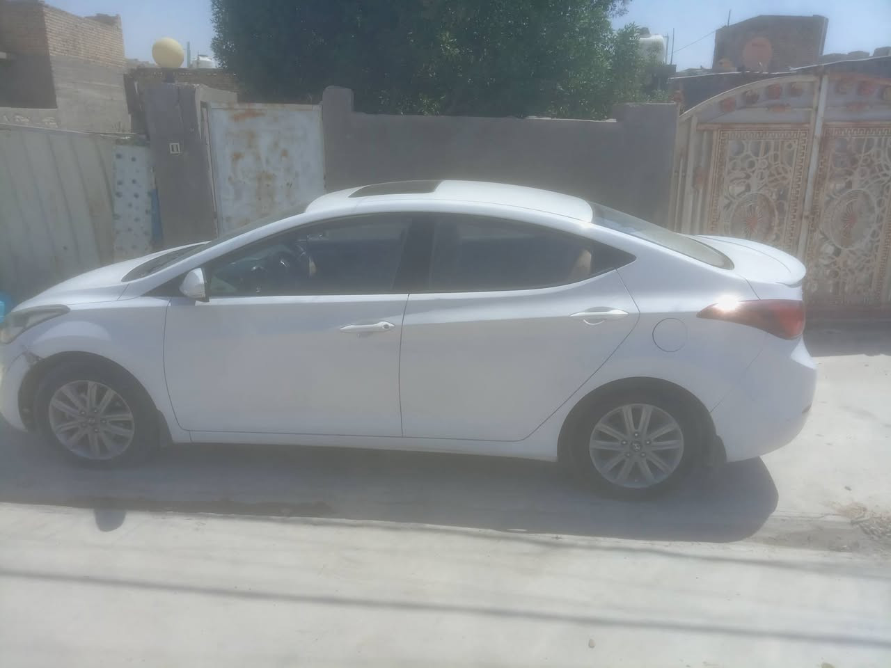النترا خليجيه سياره نظيفة فول ماعدا البصمه السونار مرفق بالمنشور.
بغداد بأسمي سنويه ل2031
الاتصال ع ***********
