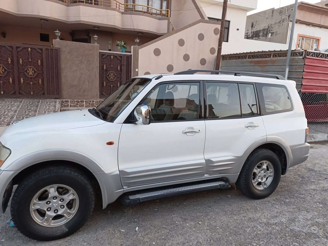 السلام عليكم باجيرو حبتور 2002 رقم سليمانية  تحويل ثاني يوم مكينة 3500 تبريد شغال ثلاث قطع صدر جديد مكاني كركوك 
‏السعر 83 
‏***********
