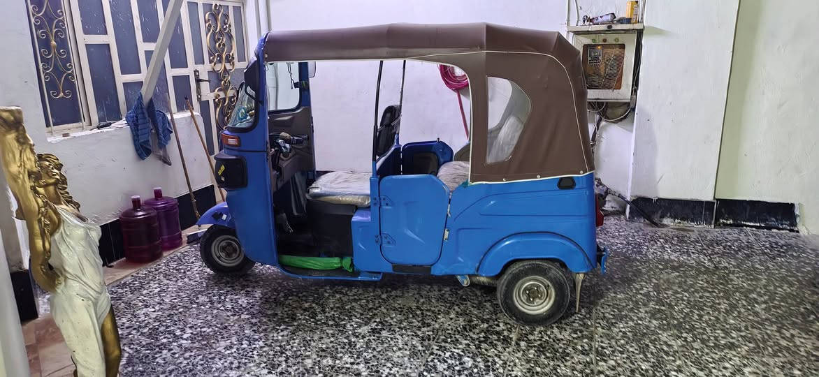 سلام عليكم
تكتك ٢٢ شهر ١٢ رقم انكليزي
محرك مامفتوح
بيهة خياسات شي قليل
سعر 8900
والشراي يجي وبيه خير ويدلل

***********

