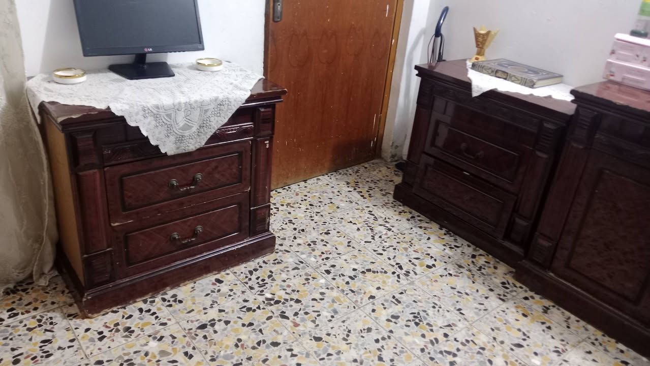 السلام عليكم ورحمه الله وبركاته بيع مستعجل مكاني حي العامل ١٥٠ للاستفسار ***********
