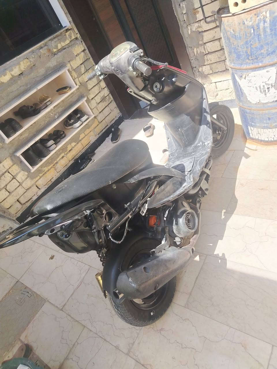 سلام عليكم دراجه لبيع دراجه حلوه خير من الله بكاني رستميه وره مرور سعر ٣٨٠ بيهة شي قليل رقم *********** بكاني رستميه وره مرور
