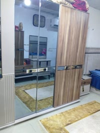 غرفه • عشر قطع • نضيفه