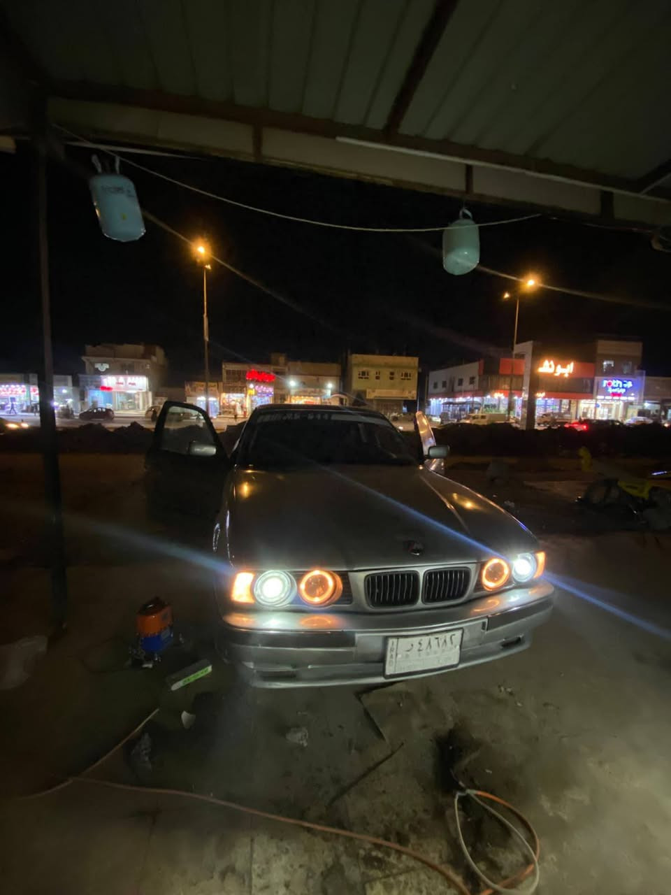 السلام عليكم سياره بي ام 525 سياره جير مكينه حداديه نظيفات قشور دواخل نظيفات سيستم صوتبالداخل 48 بيها مجال او مراوس كوريه مكاني نجف تواصل رقم الواتساب سياره انظف من الصور تجي وتشوف***********
