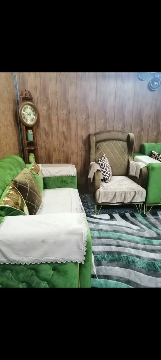 السلام عليكم تخم ١٠ مقاعد نضيف ب ٤٥٠ الف مع التغليف بي مجال بسيط المكان الغزاليه شارع الضغط رقم التلفون ***********
السلام عليكم تخم ١٠ مقاعد نضيف ب ٤٥٠ الف مع التغليف بي مجال بسيط المكان الغزاليه شارع الضغط رقم التلفون ***********
