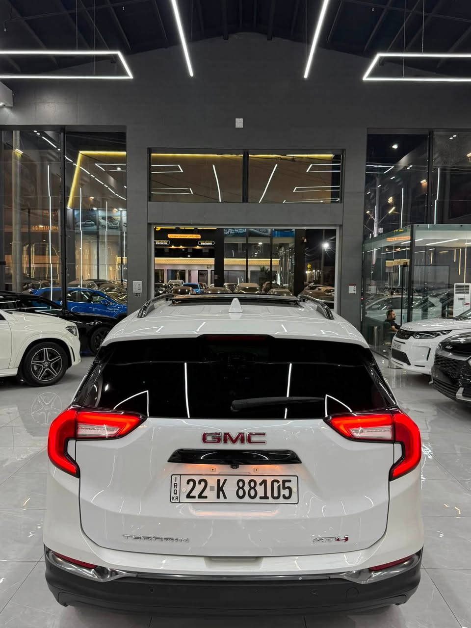 GMC teran AT4 فوول مواصفات 2022
مواصفات 

بانورما ✅

بصمة✅

داتاشو✅

شغال ✅

٥كاميرات✅

رادار ٣٦٠✅

كشن جلد✅

كشن هيتر✅

كشن كهربا✅

صندوق شفط✅

كشن خزن✅

كشن رادار ✅

دبل اكسل 4*4

ملاحضة نص بنيت صبغ ماشية ٦٠ الف مايل  

مكان سيارة اربيل ***********_

سعر ١٩٠ ورقة مجال بسيط
