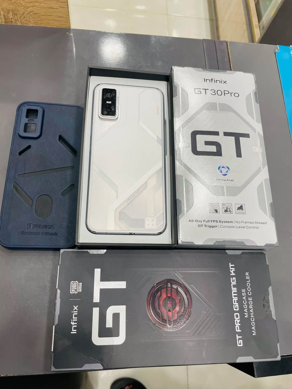 عراض خاص  اخر قطعة بسعر فقط 299الف
ملك العاب GT30Pro 120فريم بوبجي جهاز مستخدم نضيف بي شخط بشاشه خفف ما مبين اصلن بلعافية عل ياخذة العنوان تكريت شارع زهور مقابيل مجمع كنزا مجاور كوين 
مركز ماي فون لجوال هاتف ***********
